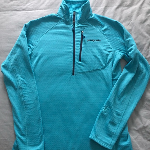 Patagonia Jackets & Blazers - Patagonia R1 quarter-zip pullover, size M